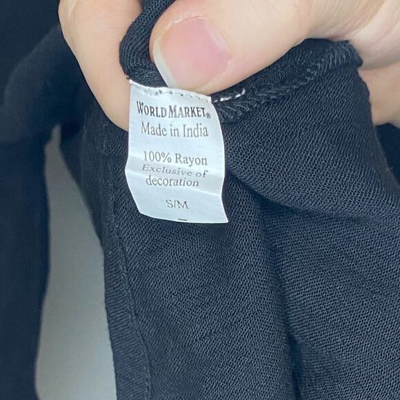 World Market Black V-Neck Embroidered Long Bishop Sleeve Loose Fit Top - Picture 4 of 4